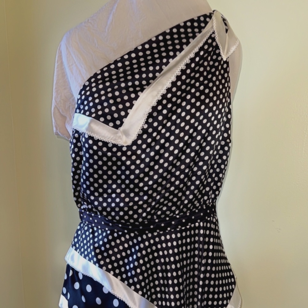 Altuzarra Black and White One-Shoulder Polka Dot Blouse - Picture 2 of 6